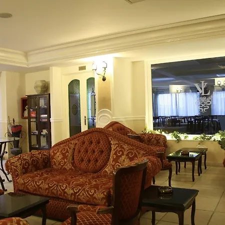 & Linda Giardini-Naxos