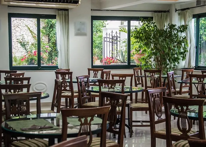 Hotell & Linda Giardini Naxos