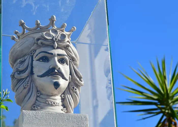 & Linda Hotel Giardini-Naxos