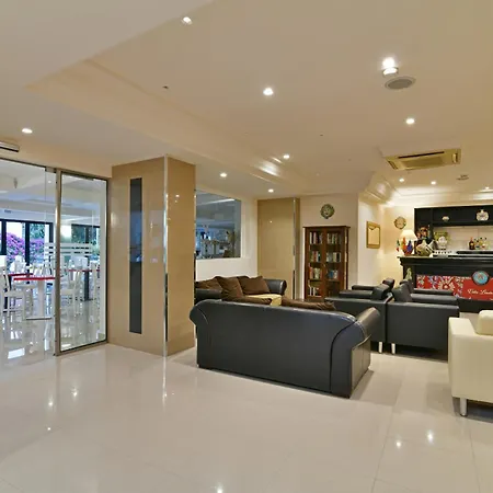 & Linda 酒店 3*