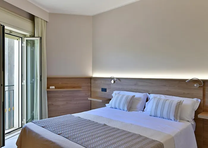 & Linda 3* Giardini Naxos