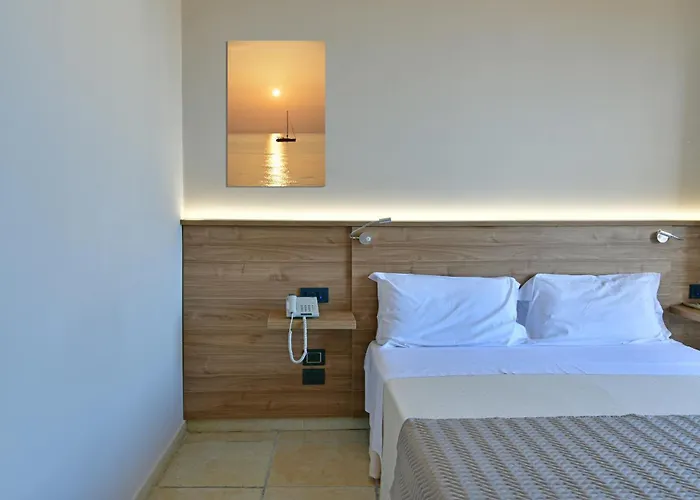 & Linda 3* גיארדיני נאקסוס