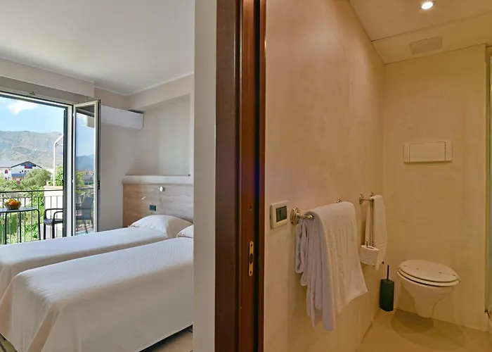 Hotell & Linda Giardini Naxos