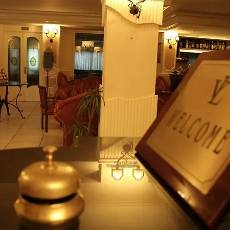 Hotell & Linda Giardini Naxos