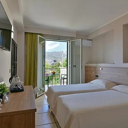 & Linda 3* Giardini Naxos