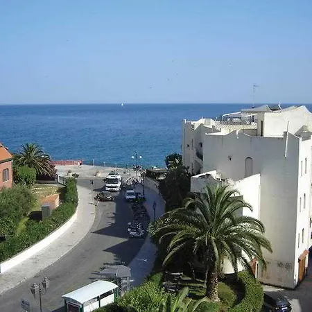 Hotell & Linda